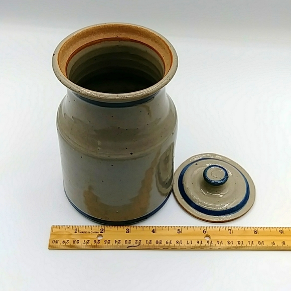 Ashkum, IL. Pottery Salt Crock - Picture 8 of 8